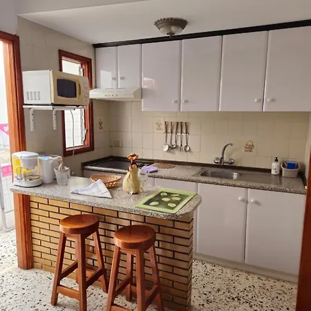 Isabel Maria Montana la Data