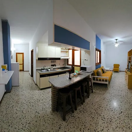 Isabel Maria Apartment