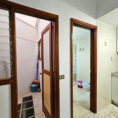Isabel Maria Apartment Montana la Data