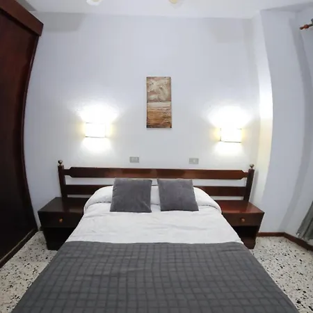 Isabel Maria Montana la Data