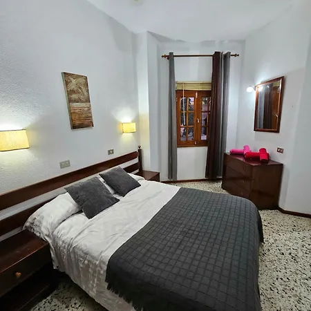 Apartment Isabel Maria *