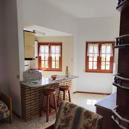 Isabel Maria Montana la Data