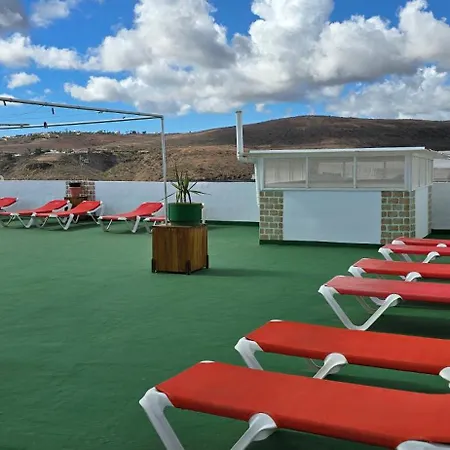 Isabel Maria Montana la Data